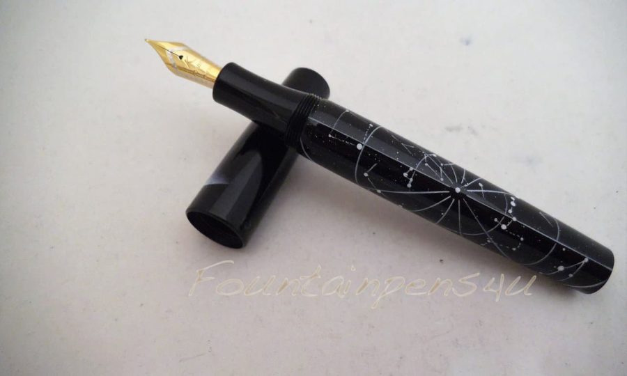 Estilográfica Kynsey - Colección Aerógrafo -  Modelo Astronomía.