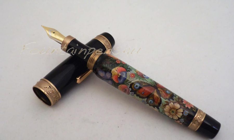 Estilográfica Kynsey - Modelo Mariposas y Flores